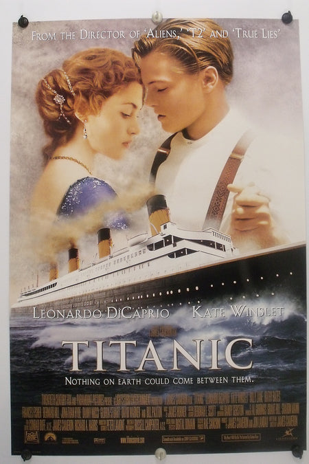 TITANIC 1997 Original Movie Poster 27x40 DS Rolled Int'l Style B Leonardo DiCaprio - Joe's Geek VLT