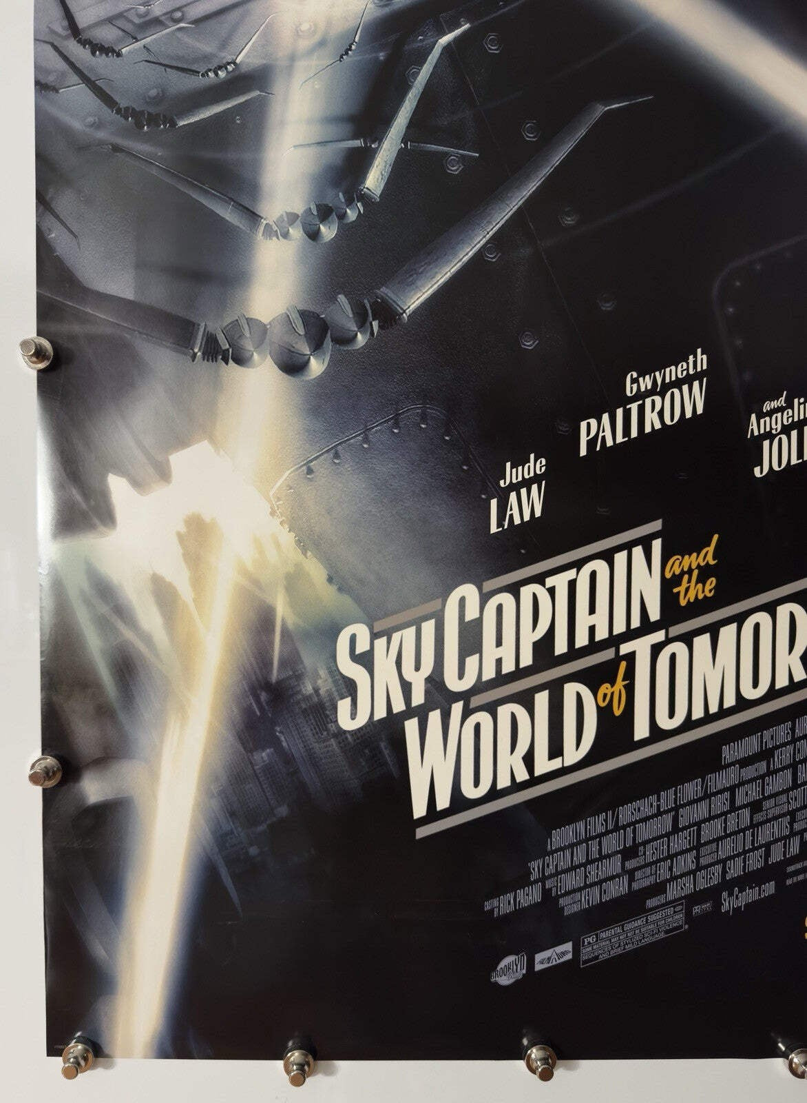 Sky Captain and the World of Tomorrow - Original Movie Poster - 2004 - Rolled DS