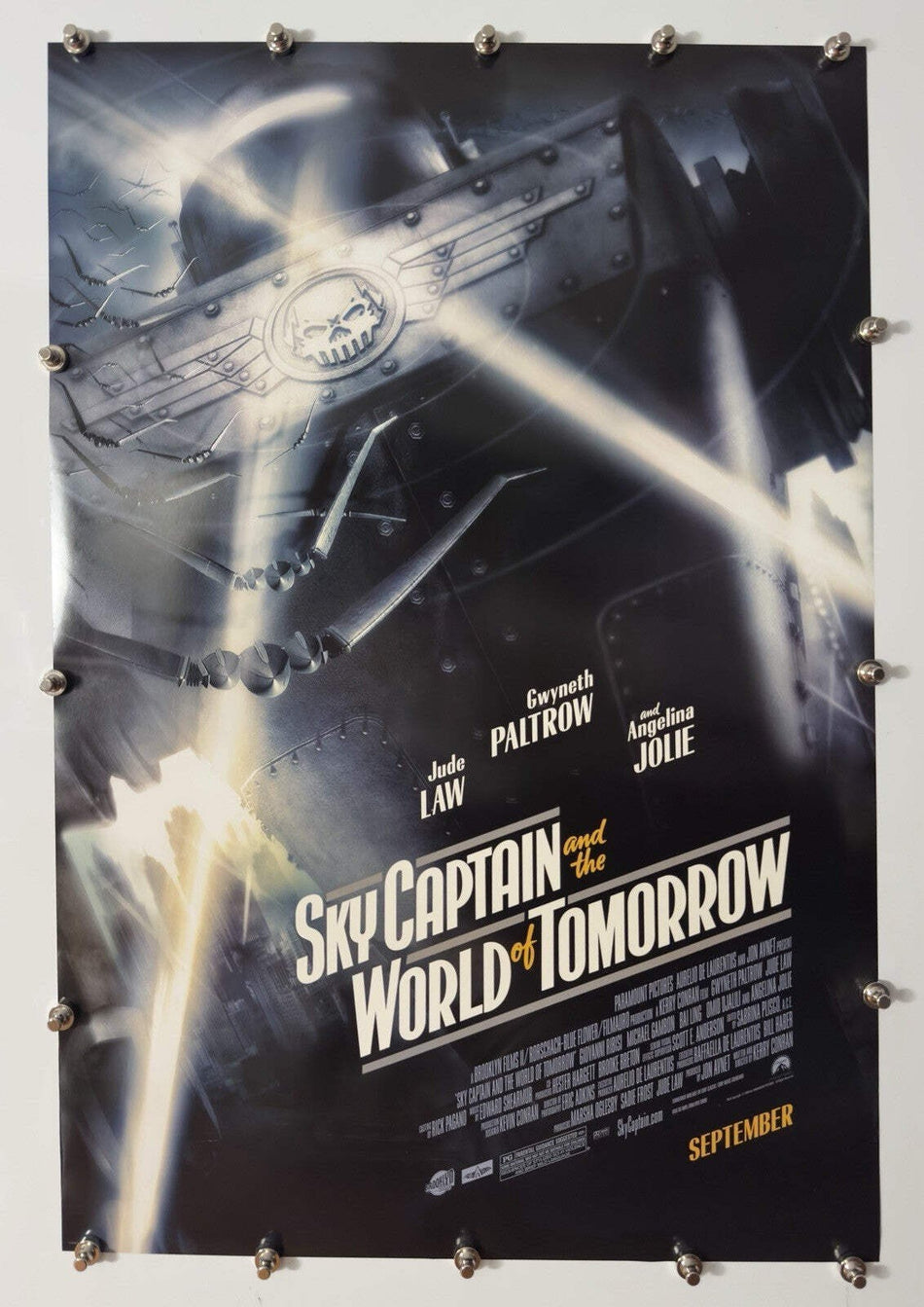 Sky Captain and the World of Tomorrow 2004 Original Movie Poster 27x40 DS Rolled Jude Law Gwyneth Paltrow - Joe's Geek VLT