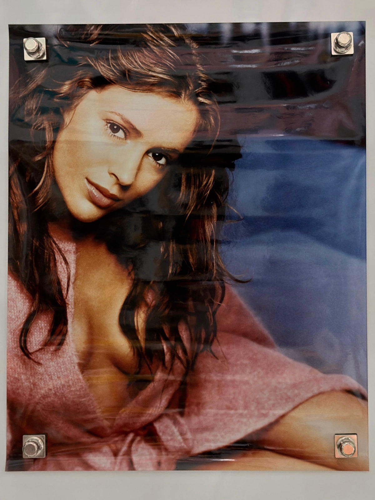 A glossy photographic art print of Alyssa Milano
