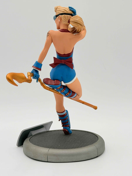 DC COMICS BOMBSHELLS STARGIRL STATUE LIMITED EDITION