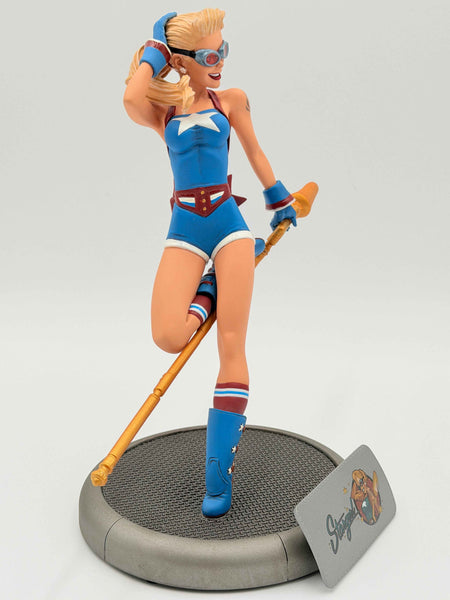 DC COMICS BOMBSHELLS STARGIRL STATUE LIMITED EDITION