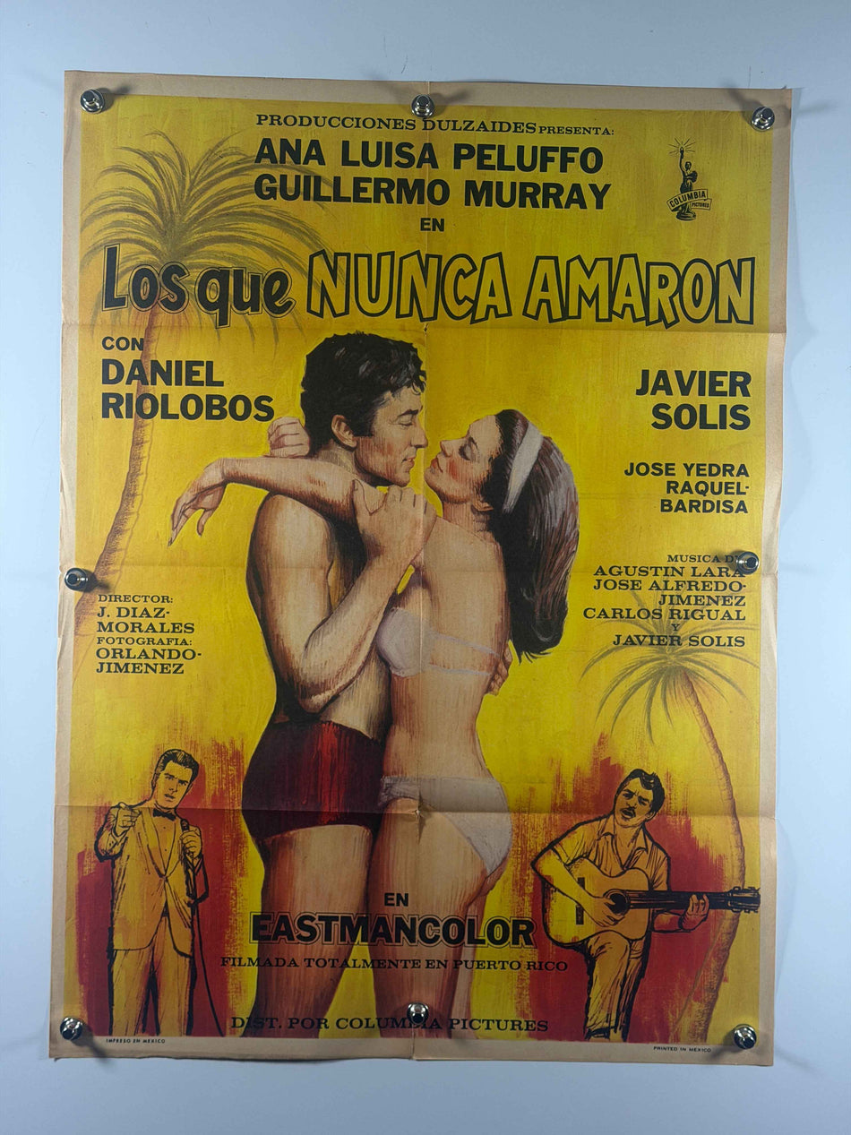 LOS QUE NUNCA AMARON 1967 Original Mexican Movie Poster Previously Folded Now Rolled Ana Luisa Peluffo Guillermo Murray